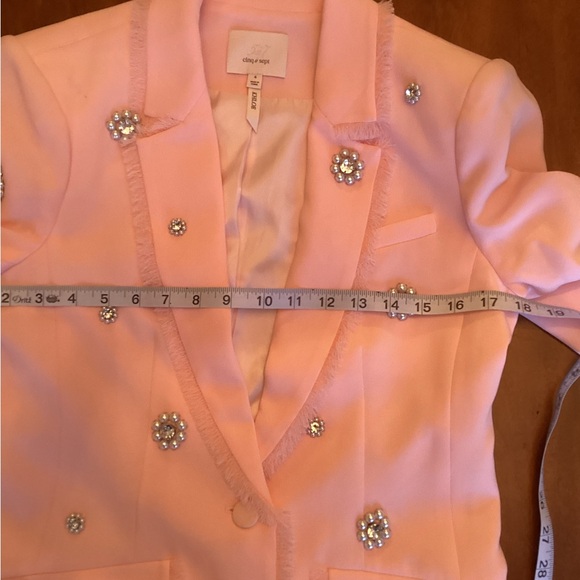 Cinq à Sept Pink Embellished Blazer - Picture 9 of 10